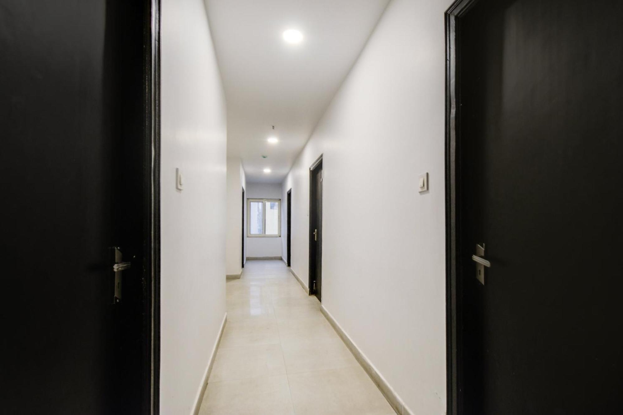 ホテル Super Townhouse Alwal Road Trimulgherry エクステリア 写真